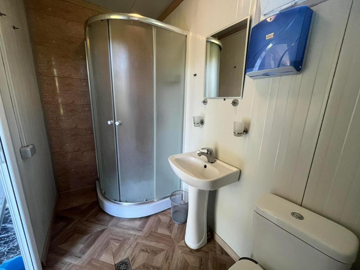 Guest House Oasis - Tvishi Экстерьер фото